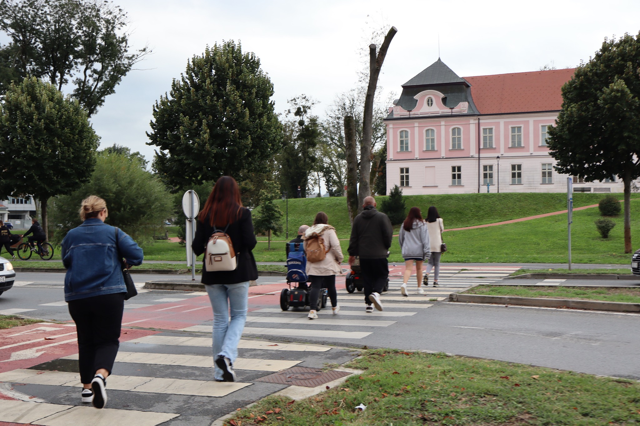 557669676_122205879074056415_920691959951852325_n