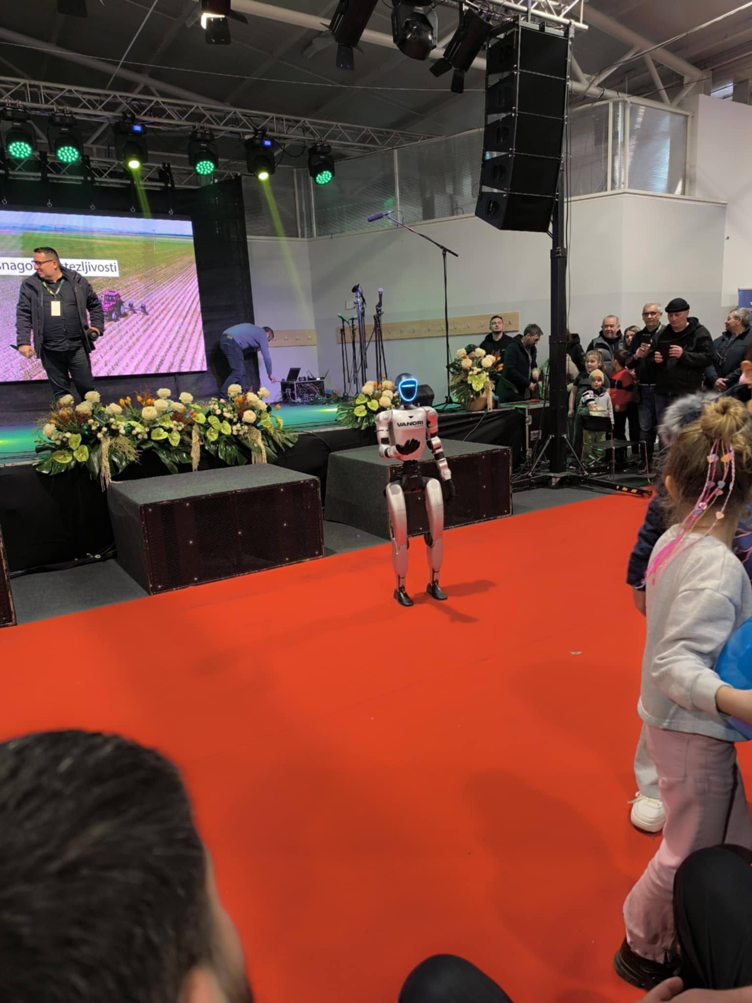 637899655_122219505434056415_8684250539927755195_n